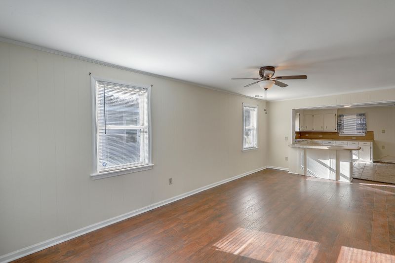 5809 Knight St, Hanahan, SC 29410