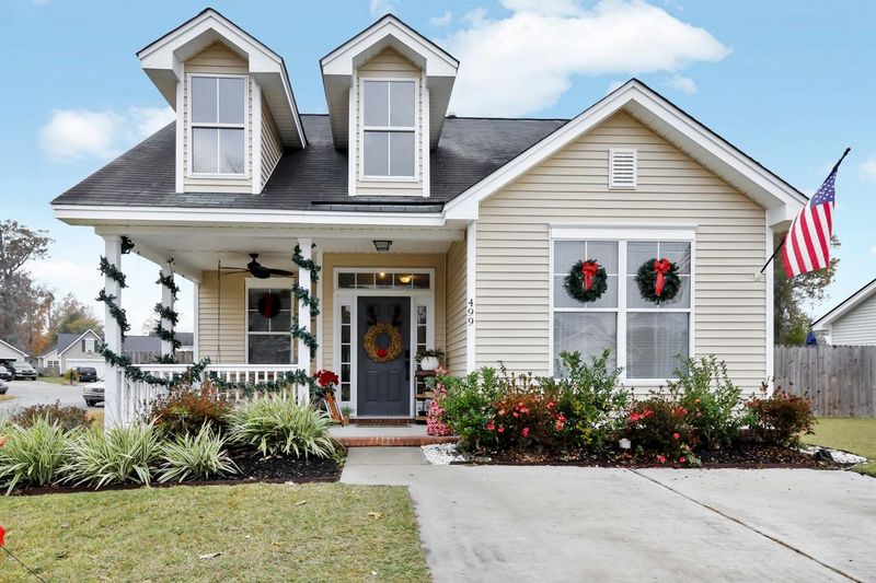 499 Hainesworth Dr, Charleston, SC 29414