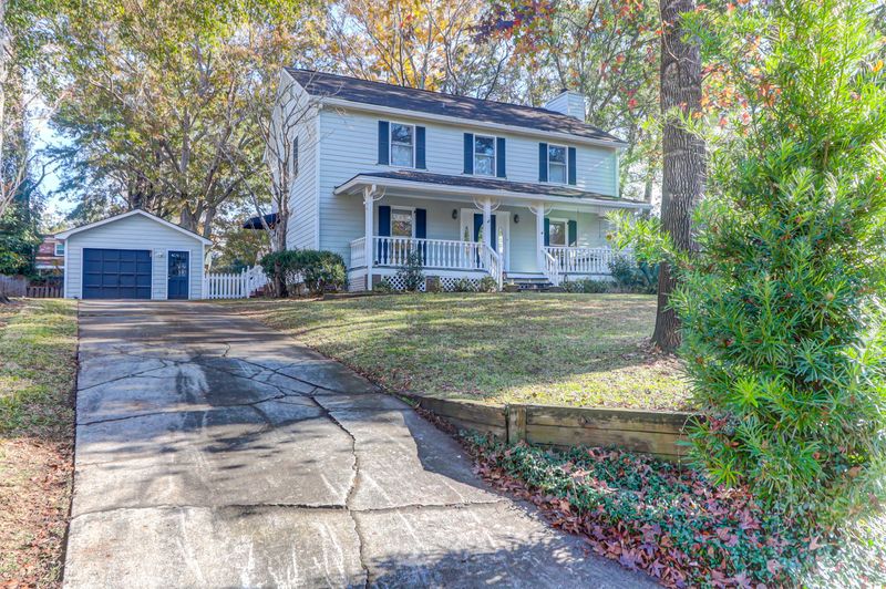 776 Milldenhall Rd, Mount Pleasant, SC 29464