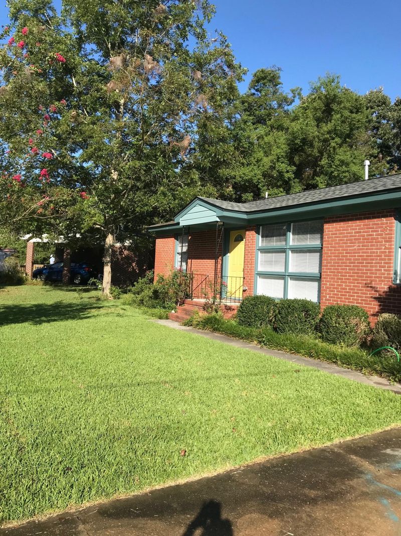 2032 Taylorcraft Dr, Charleston, SC 29407