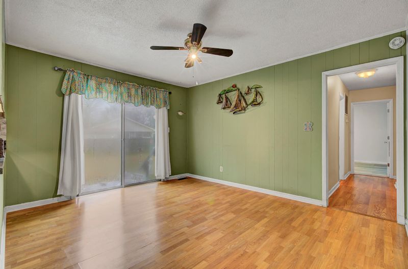 212 Newell St, Moncks Corner, SC 29461