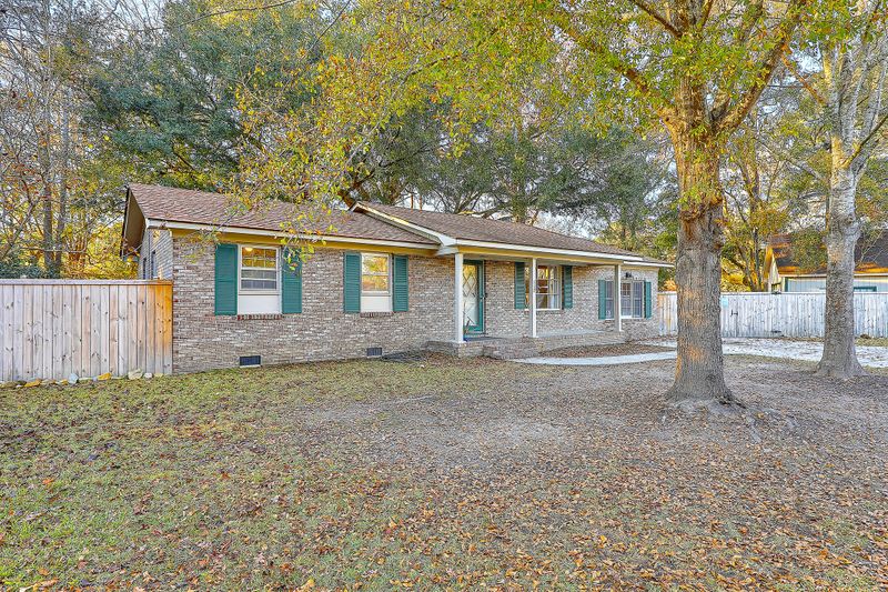117 Chalmers Ln, Summerville, SC 29485