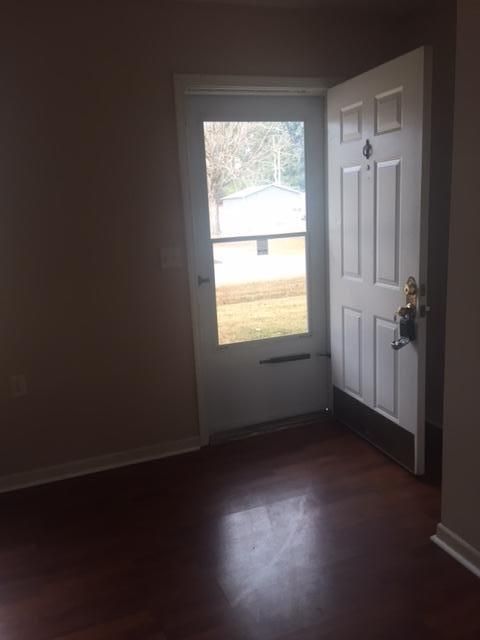 117 Mountain Pine Rd, Moncks Corner, SC 29461