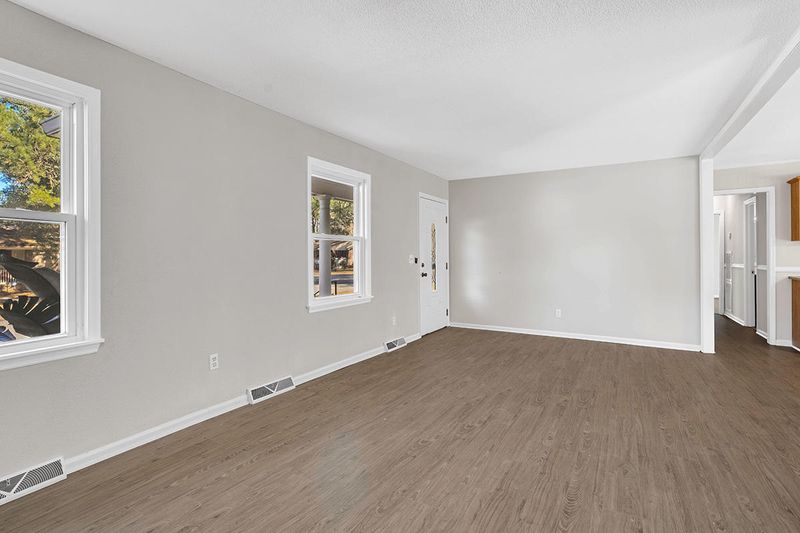 104 Warington St, Summerville, SC 29483