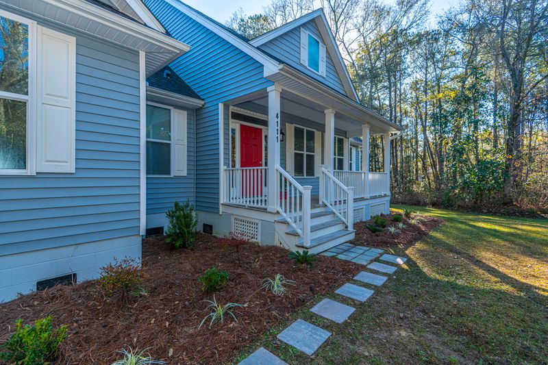 4111 Gradydale Ln, Johns Island, SC 29455