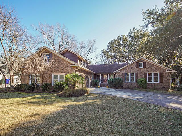 35 Lord Calvert Dr, Charleston, SC 29407
