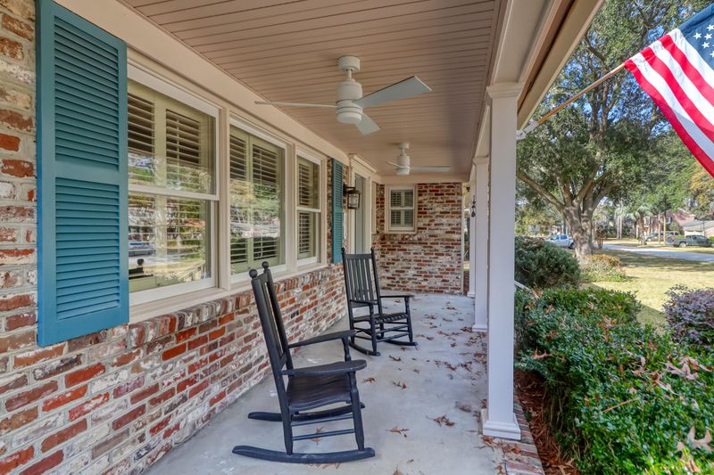 1255 Keble Rd, Charleston, SC 29407