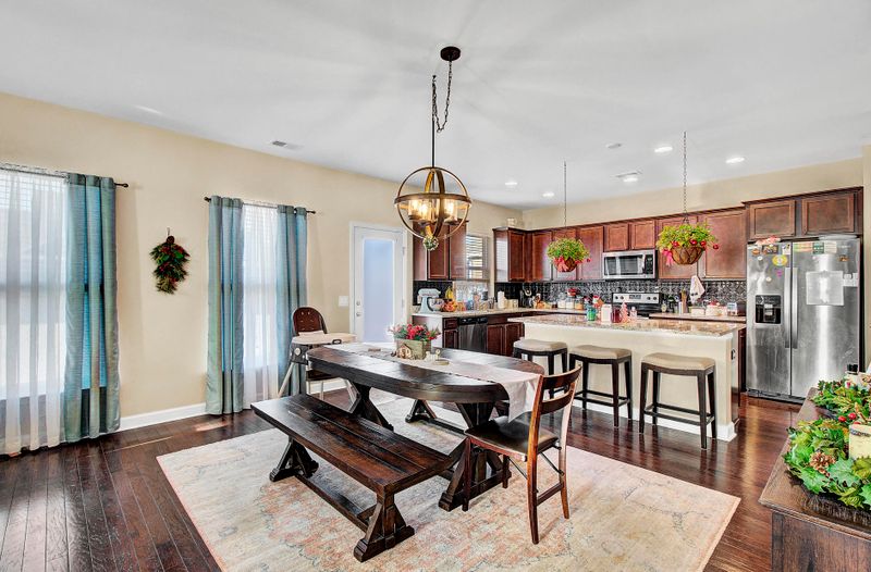 129 Cypress Plantation Rd, Moncks Corner, SC 29461