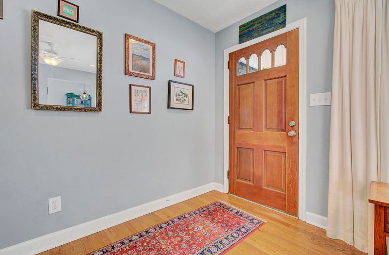5096 Monterey St, North Charleston, SC 29405