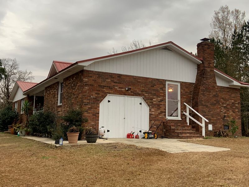 124 Danielle Hill Ln, Saint Stephen, SC 29479
