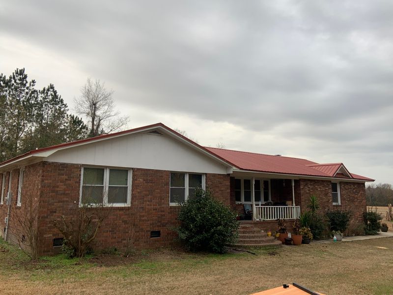 124 Danielle Hill Ln, Saint Stephen, SC 29479