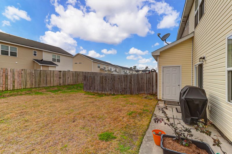 9072 Parlor Dr, Ladson, SC 29456