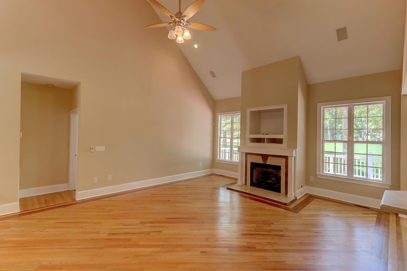 8847 E Fairway Woods Dr, North Charleston, SC 29420