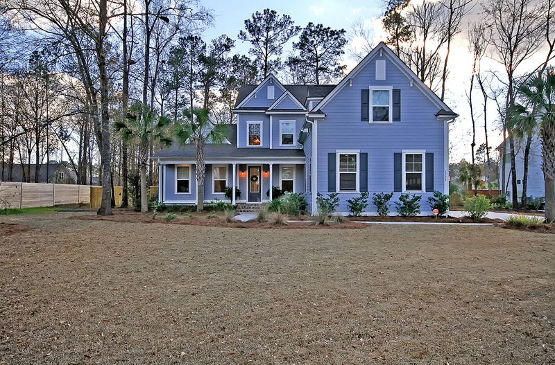 5556 Alpine Dr, Summerville, SC 29483