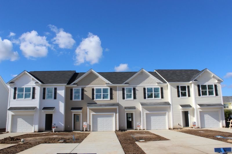 203 Kirkland St #101, Goose Creek, SC 29445