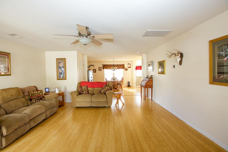 347 Cohen Cir, Ladson, SC 29456