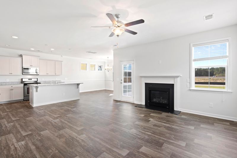297 Red Leaf Dr, Moncks Corner, SC 29461