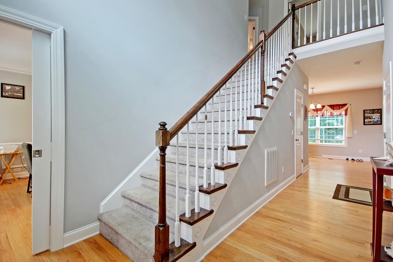 8773 Alexandria Dr, North Charleston, SC 29420