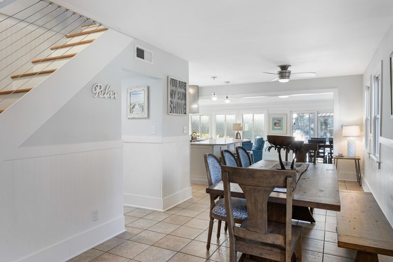 910 Carolina Blvd, Isle Of Palms, SC 29451