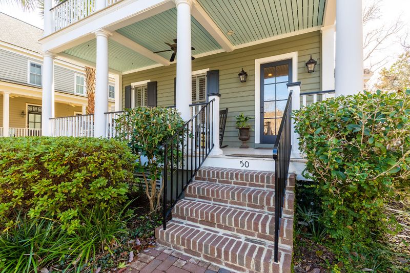 50 Sowell St, Mount Pleasant, SC 29464