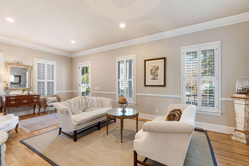 50 Sowell St, Mount Pleasant, SC 29464