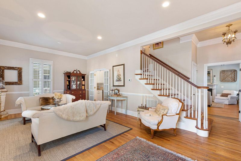 50 Sowell St, Mount Pleasant, SC 29464