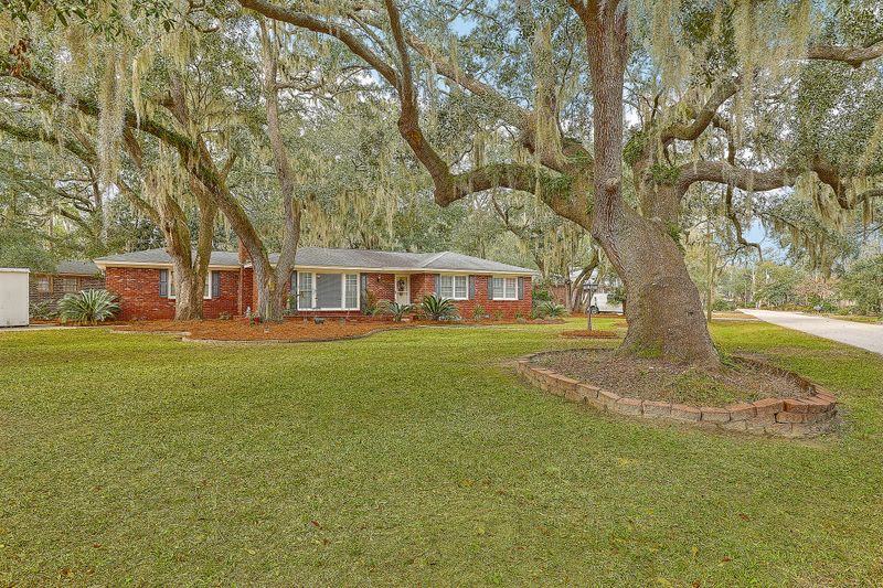 1410 Cecilia Dr, Charleston, SC 29407