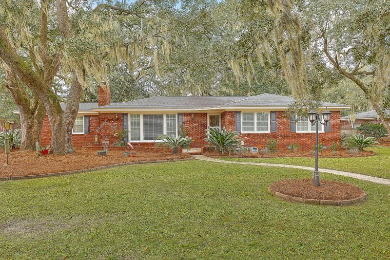 1410 Cecilia Dr, Charleston, SC 29407