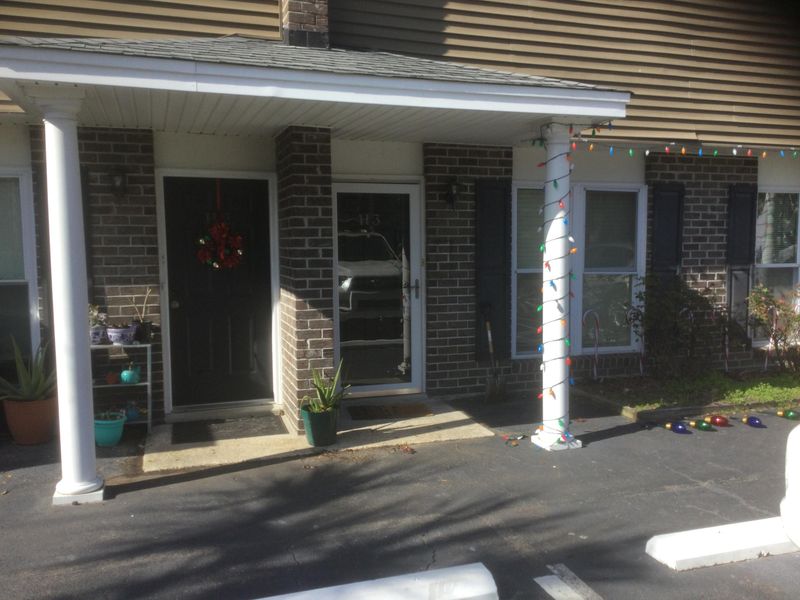 1860 Mepkin Rd #H3, Charleston, SC 29407