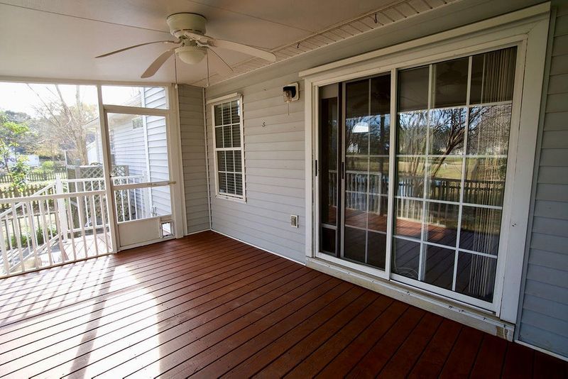 420 Planters Trace Dr, Charleston, SC 29412