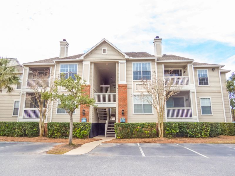 1600 Long Grove Dr #925, Mount Pleasant, SC 29464