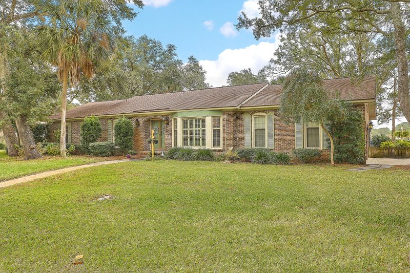 2320 Bluefish Cir, James Island, SC 29412