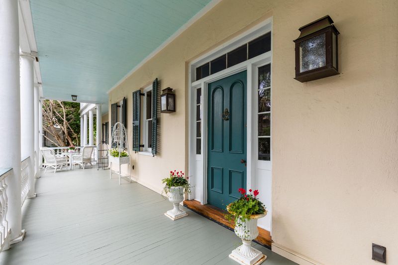 53 Church St, Charleston, SC 29401