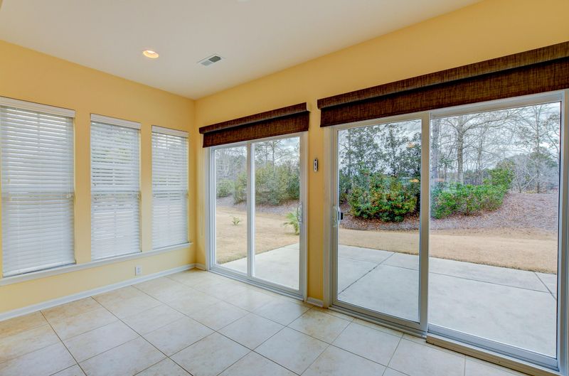165 Sea Lavender Ln, Summerville, SC 29486