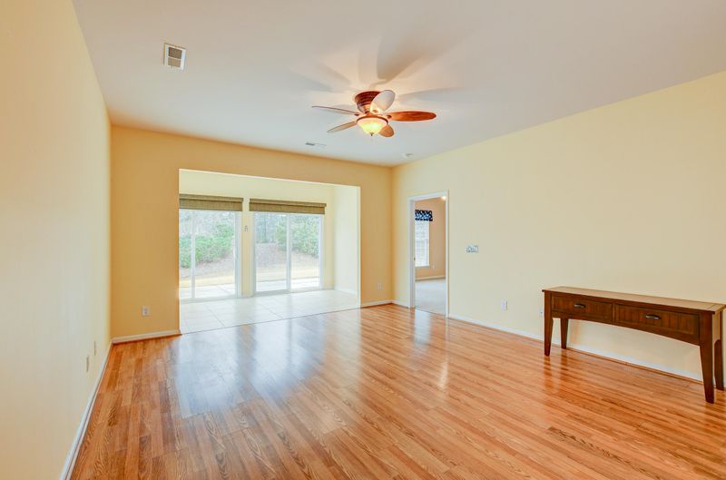 165 Sea Lavender Ln, Summerville, SC 29486