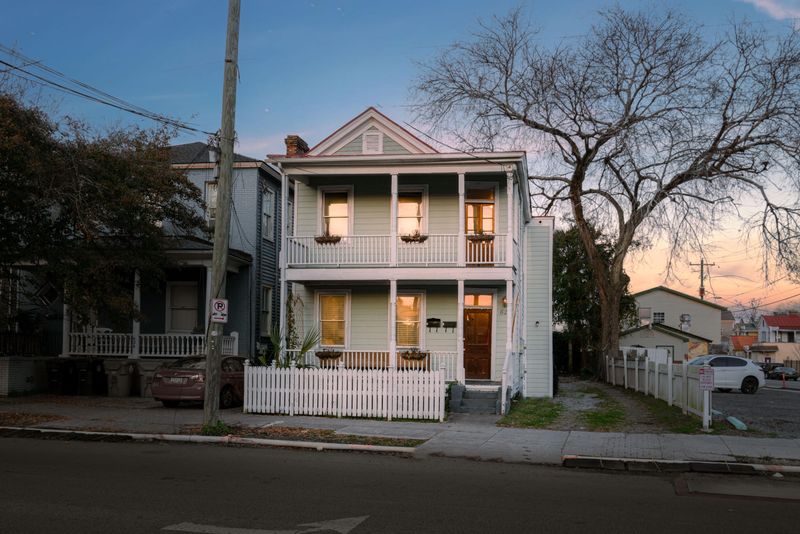 628 Rutledge Ave, Charleston, SC 29403