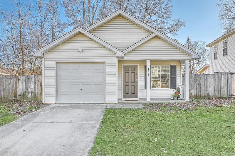 1213 Jeanna St, Summerville, SC 29486