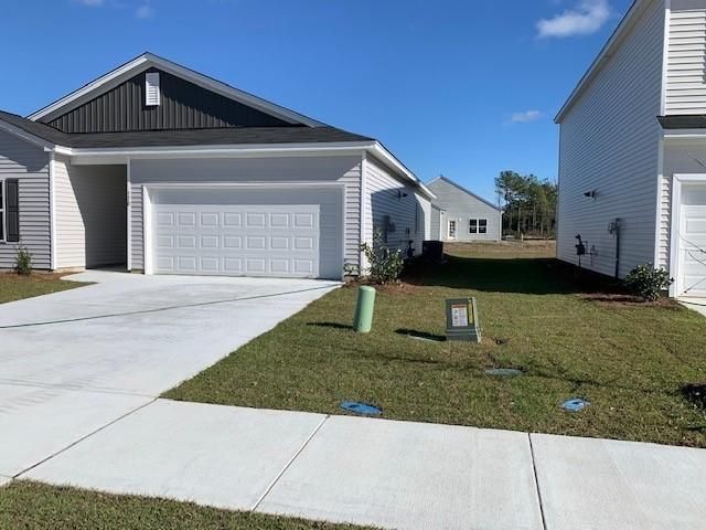178 Clydesdale Cir, Summerville, SC 29486