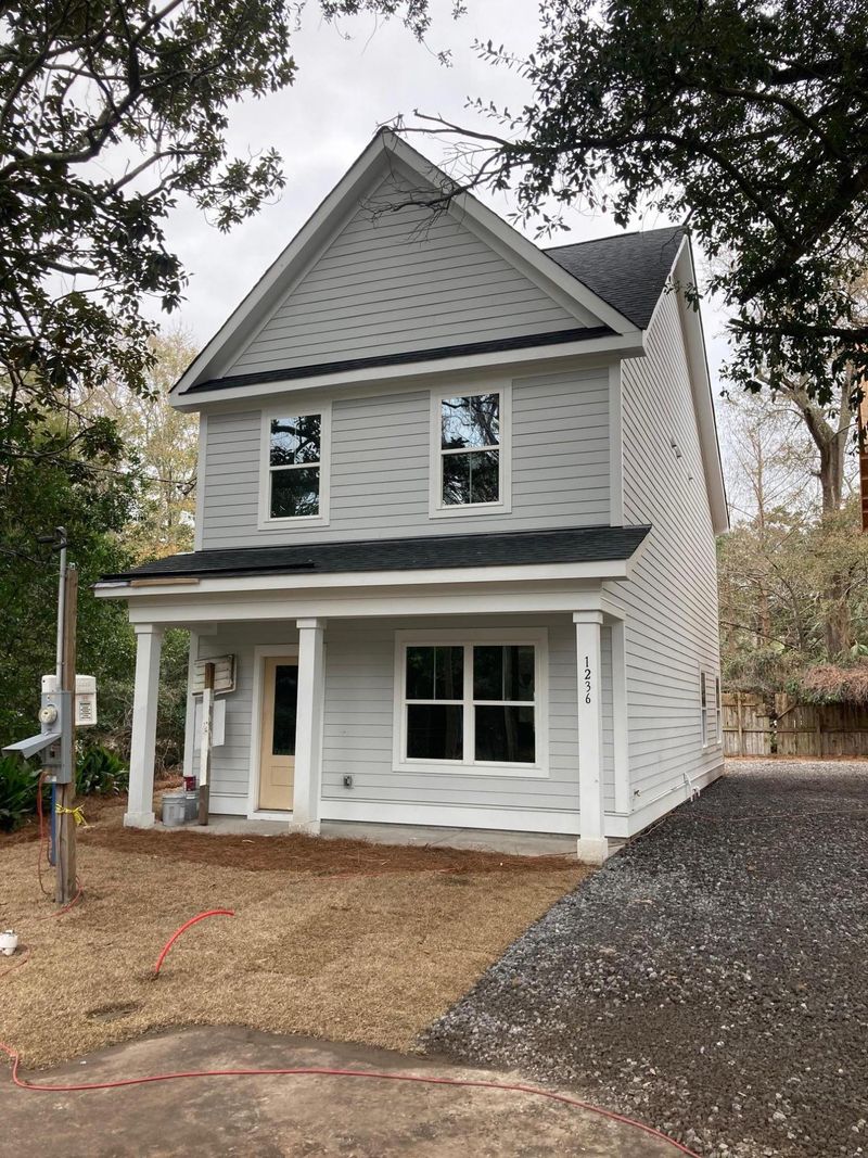 1236 Schirmer St, Mount Pleasant, SC 29464