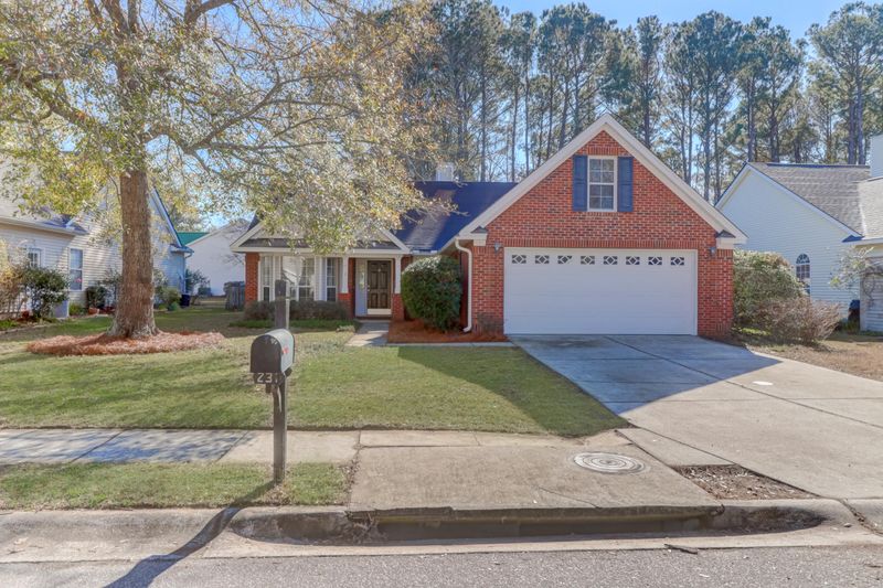 231 Historic Dr, Mount Pleasant, SC 29464