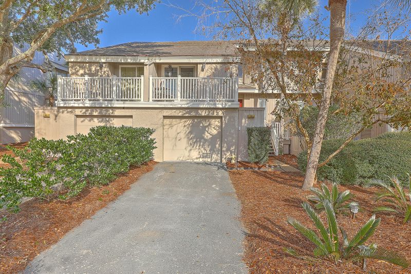 31 Back Ct, Isle Of Palms, SC 29451