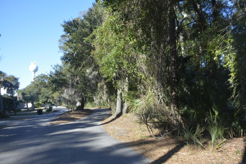 8 Oristo Ridge Rd, Edisto Beach, SC 29438