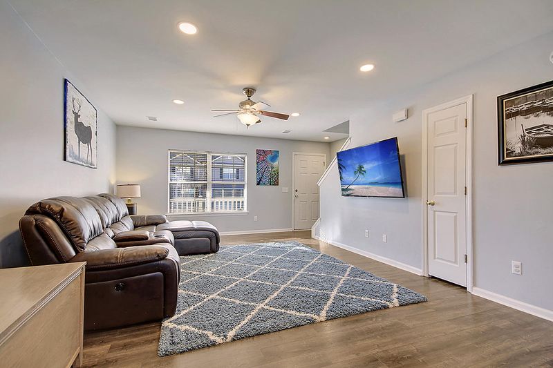 100 Ducane St, Summerville, SC 29483