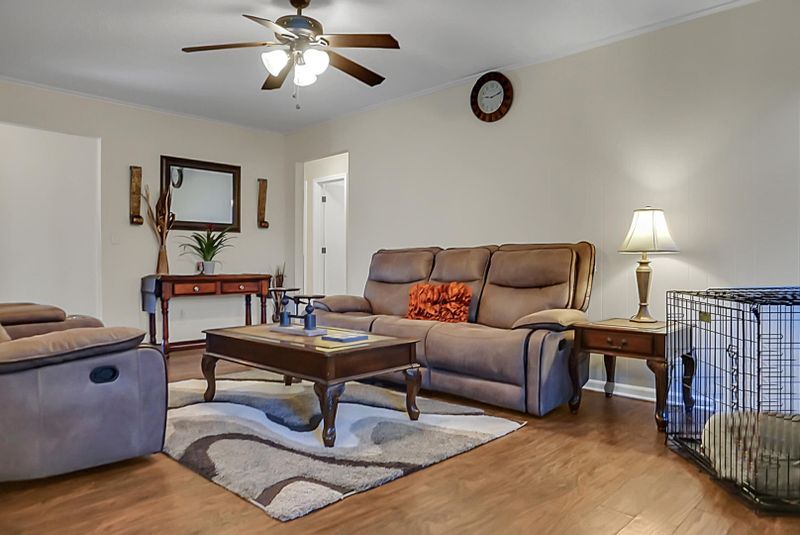 114 Terry Ave, Summerville, SC 29485