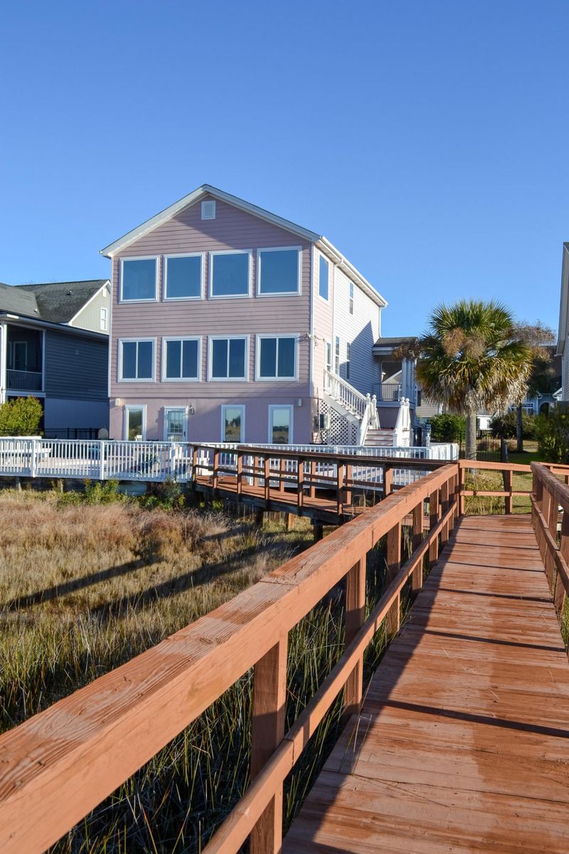 371 Clayton Dr, Charleston, SC 29414