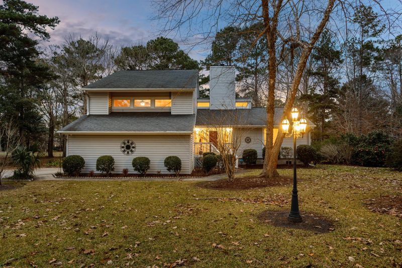 6 Mcdougal Dr, Charleston, SC 29414