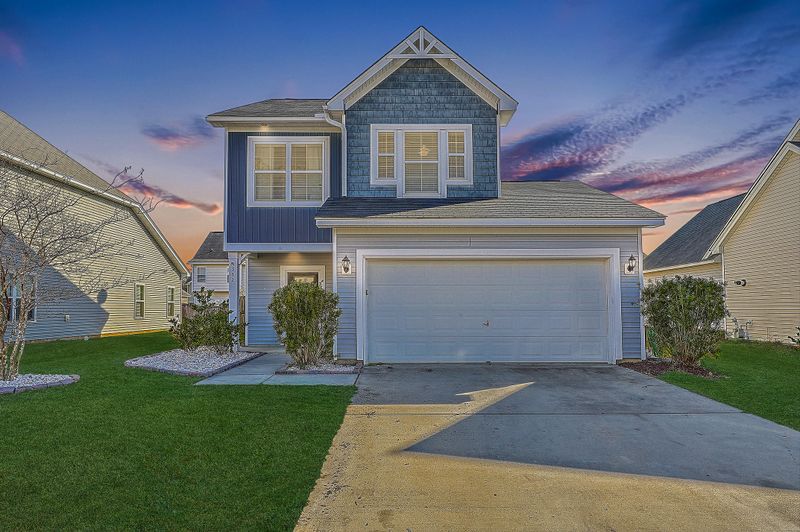 332 Drayton Place Dr, Moncks Corner, SC 29461