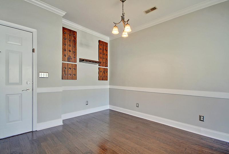 1984 Folly Rd #B-204, Charleston, SC 29412