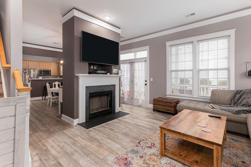 318 White Gables Dr, Summerville, SC 29483
