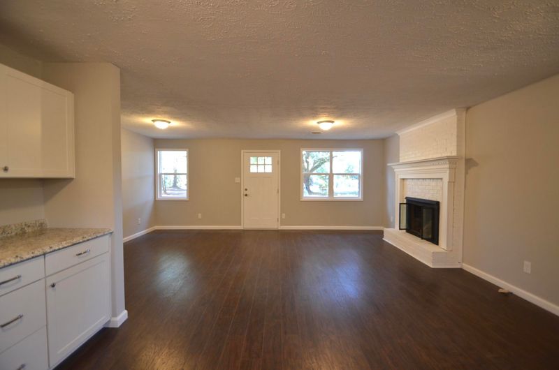 202 Berea Ln, Cordesville, SC 29434